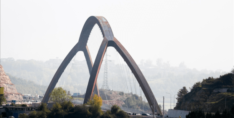 Arnavutluk ile Kosova’yı bağlayan 'Büyük Kukes Köprüsü' trafiğe açıldı