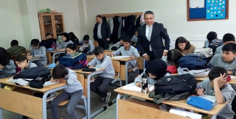 Ortak sınavlar kapsamında 6. sınıf Fen Bilgisi sınavı yapıldı
