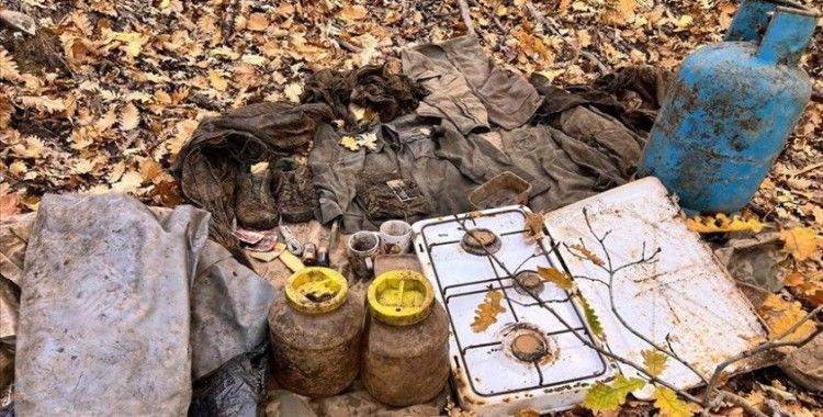 Bingöl'de terör örgütü PKK'ya ait sığınakta yaşam malzemesi ele geçirildi