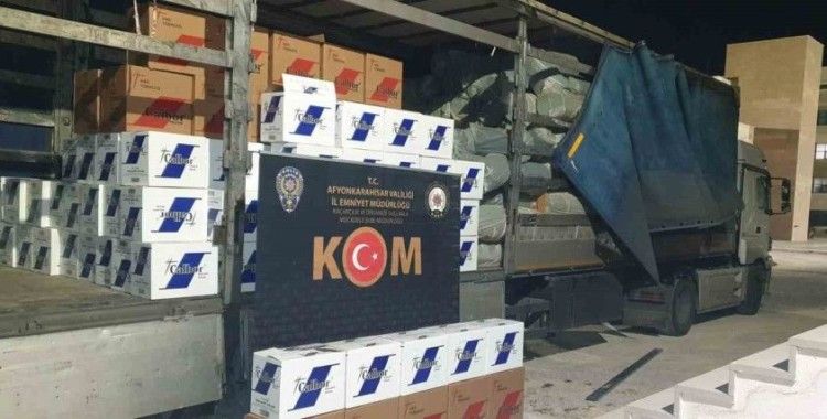 Polis sahte bandollü 2 milyon adet boş makaron ele geçirdi
