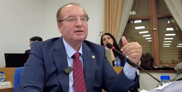 Milletvekili Akay, Sanayi Bakanı Kacır’dan Karabük’e aktarılan payların arttırılmasını talep etti
