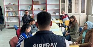 Kars’ta öğrenciler siber suçlara karşı bilgilendirildi
