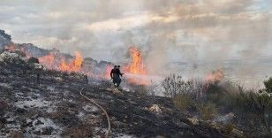 Antakya’da makilik yangını
