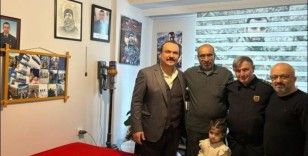 Şehit Piyade Uzman Çavuş Abdulhamit Bilgen’in ailesini yalnız bırakmadılar
