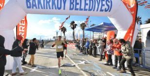 Bakırköy'de Öğretmenler Günü Koşusu düzenlendi