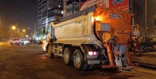 Kahramanmaraş büyükşehir belediyesinden gece mesaisi
