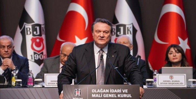 Hasan Arat, Beşiktaş Futbol AŞ başkanlığı ve üyeliğinden istifa etti