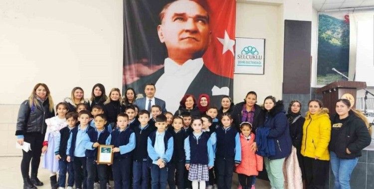 Sultandağlı velilerden Darüşşafaka’ya anlamlı bağış
