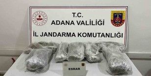 Otomobilde 6 kilogram uyuşturucu ele geçirildi
