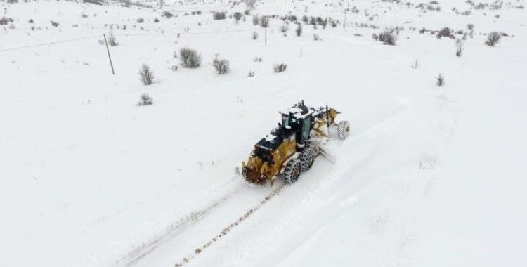 Erzincan’da kardan 37 köy yolu ulaşıma kapandı
