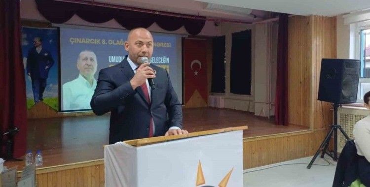 AK Parti Çınarcık İlçe Kongresi’nde Özalp başkanlığa seçildi
