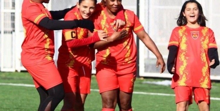 Kayseri Kadın FK’nın hedefi liderlik
