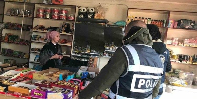 Kars’ta polis, okul çevrelerinde kuş uçurtmuyor
