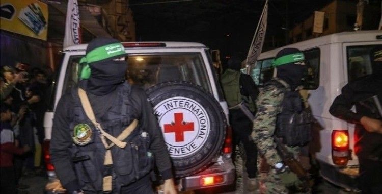 Hamas: Gazze Şeridi'nde tutulan İsrailli onlarca esirin ölümünden Netanyahu sorumlu