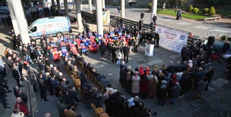 Trabzonlu gurbetçilerden engellilere akülü araç yardımı
