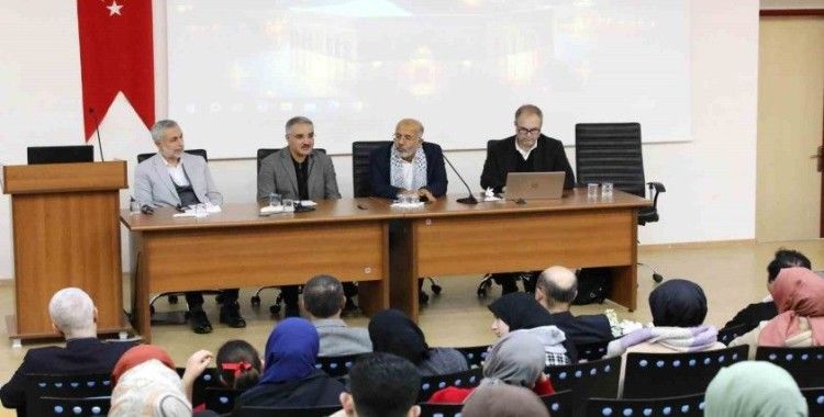 Gaziantep Üniversitesi’nde ‘İslam Hayattır’ paneli düzendi
