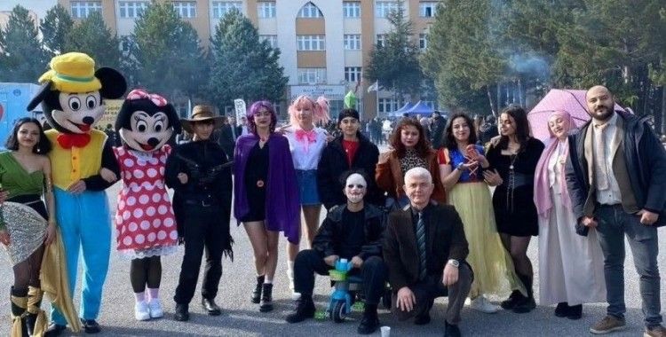 Beyşehir Ali Akkanat Kampüsü’nde kış festivali düzenlendi
