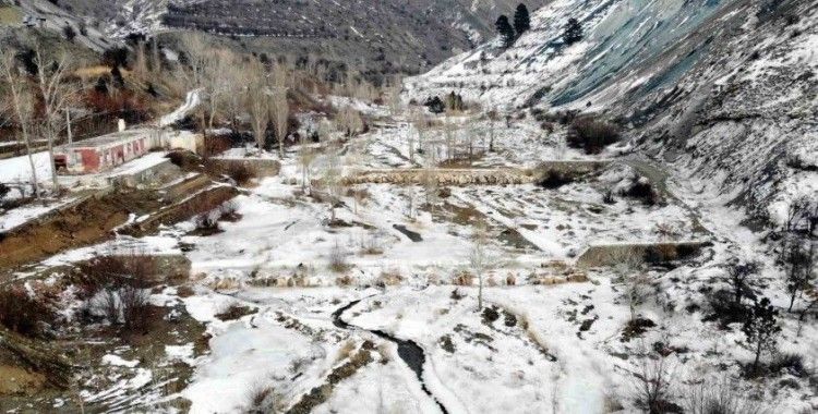 Sibirya soğukları Erzincan’ı dondurdu
