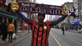 Eskişehirspor’un kritik maçını izlemek için İzmir’den geldi
