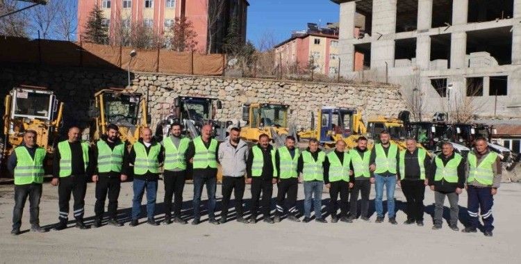 Hakkari belediyesi karla mücadeleye hazır
