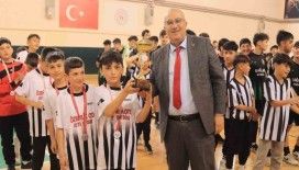 Çameli futsal turnuvasında şampiyonlar belirlendi
