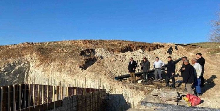 Kaymakam Partal, deprem konutlarını yerinde inceledi
