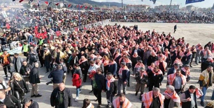 Başkan Çerçioğlu’na güreşseverlerden yoğun ilgi
