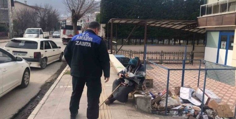 Amasya’da bir ayda 20 dilenci şehir dışına çıkarıldı
