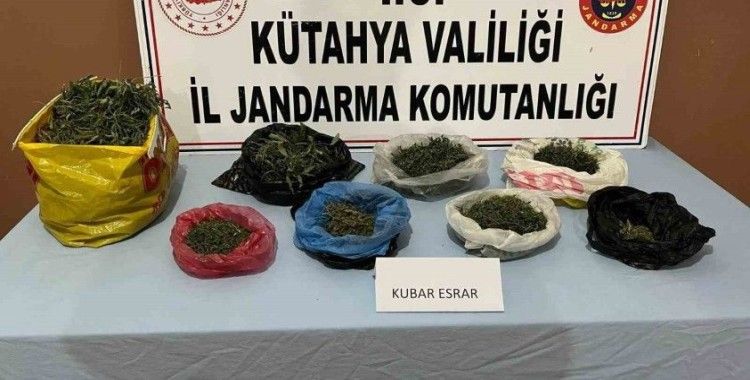 Kütahya’da jandarmadan uyuşturucu operasyonu
