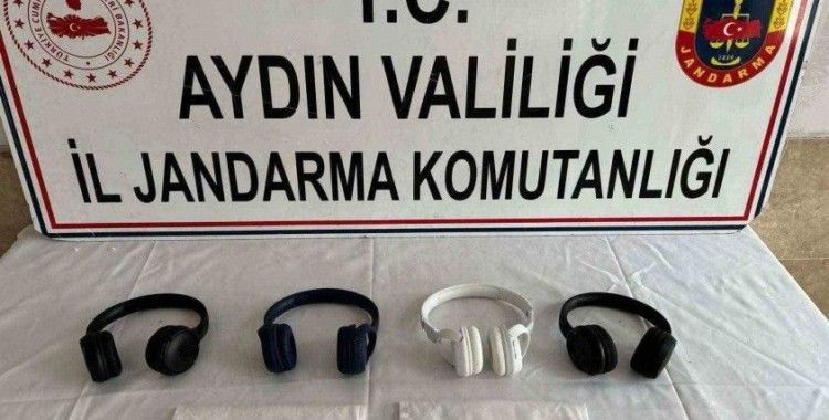 Kablosuz kulaklık hırsızlığı şüphelisi kısa sürede yakalandı
