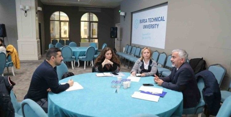 BTÜ ve tekstil firmaları sorun çözüm pazarında buluştu
