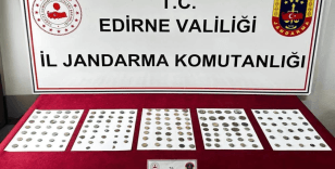 Edirne'de yolcu otobüsünde 177 tarihi sikke ele geçirildi