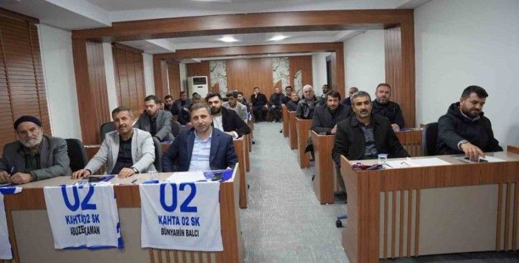 Kahta Belediyesi 2025 yılının ilk meclis toplantısını gerçekleştirdi
