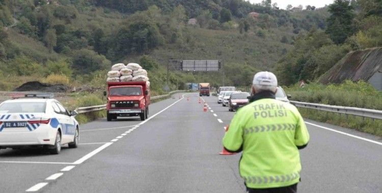 Ordu’da bir haftada 12 binden fazla araç ve sürücüsü denetlendi
