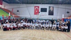 Elazığ’da okul sporları voleybol müsabakaları sona erdi
