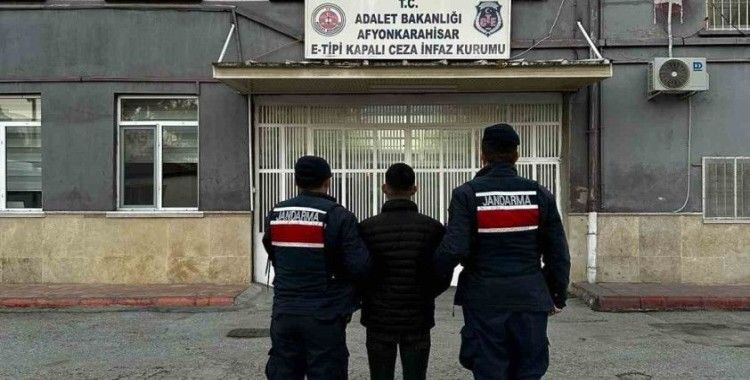 Kasten yaralama suçundan aranan şahsı jandarma yakaladı
