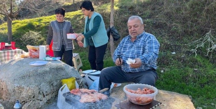 Aydın’da vatandaşlar piknik alanlarına akın etti
