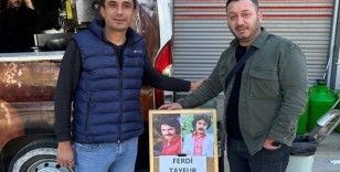 Hayranları, Ferdi Tayfur için lokma döktürdü
