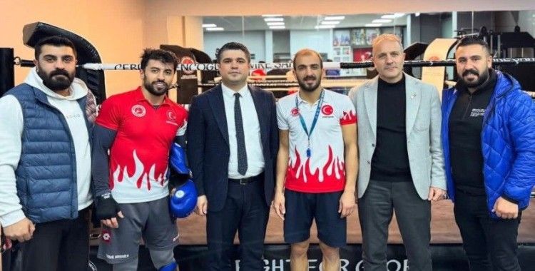 Kick Boks kervanı Antalya yollarında
