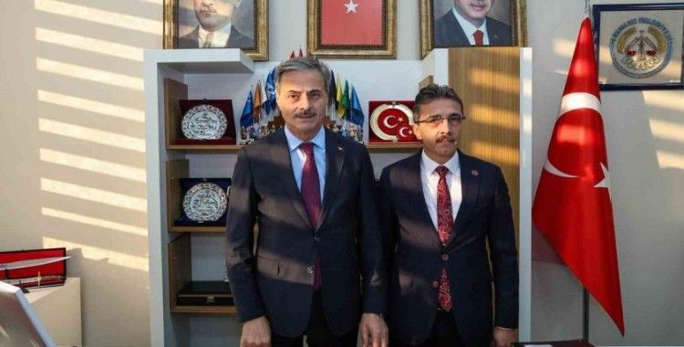 Başkan Dinç: “Hep birlikte Erenler ve Sakarya’mız için çok çalışmaya devam edeceğiz”
