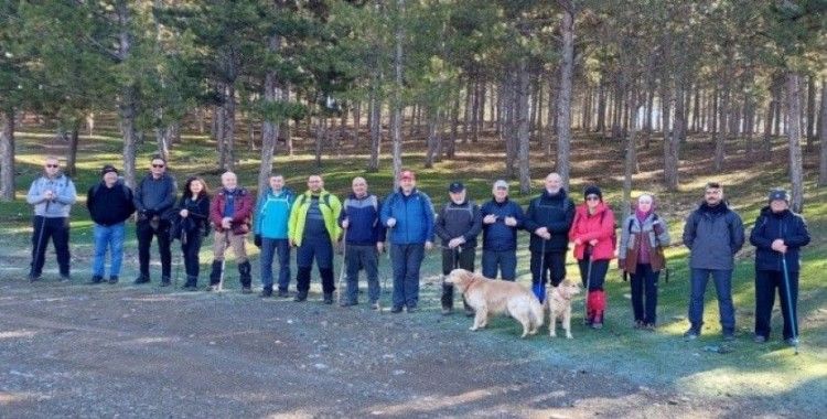 Tavşanlı Doğa Sporları Kulübü’nden Yaylacık Ormanlarına doğa yürüyüşü
