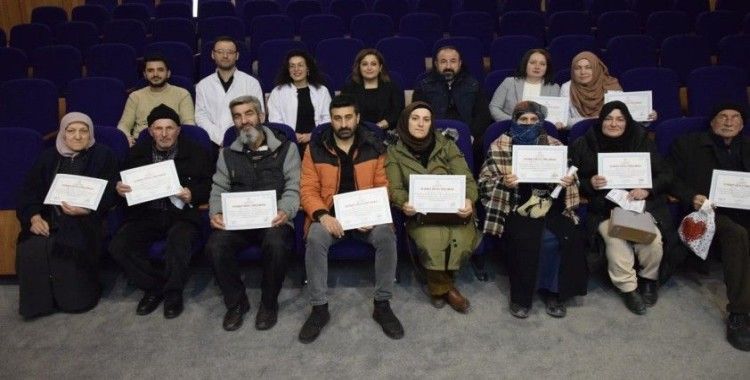 Bayburt’ta diyabet okulu yeni yılın ilk mezunlarını verdi
