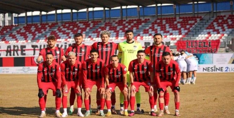 TFF 2. Lig Kırmızı Grup: Vanspor FK: 3 - Nazillspor: 1
