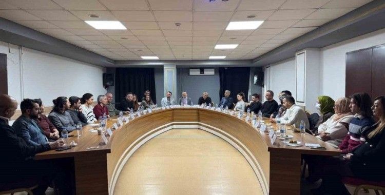 Tunceli’de, hekimlerin katılımıyla tanışma ve bilgilendirme toplantısı
