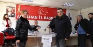 Ardahan’da CHP’de cumhurbaşkanı adaylık ön seçimi için oy kullanılıyor
