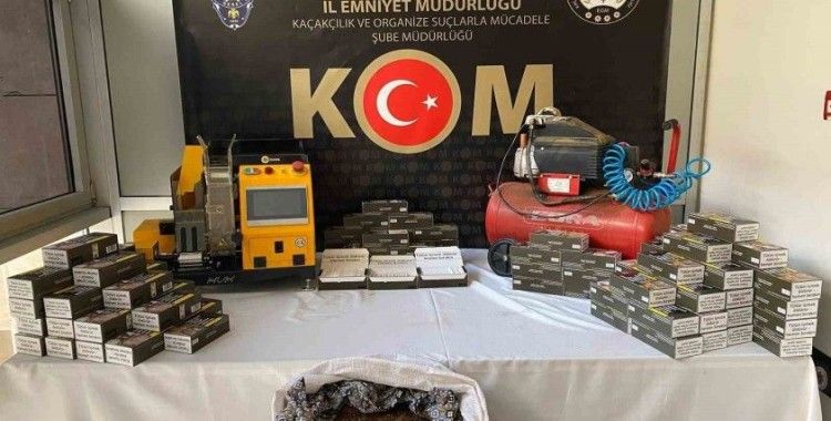 Kütahya’da kaçak makaron ve fişek ele geçirildi
