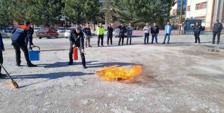 AFAD’dan polis ekiplerine yangın eğitimi
