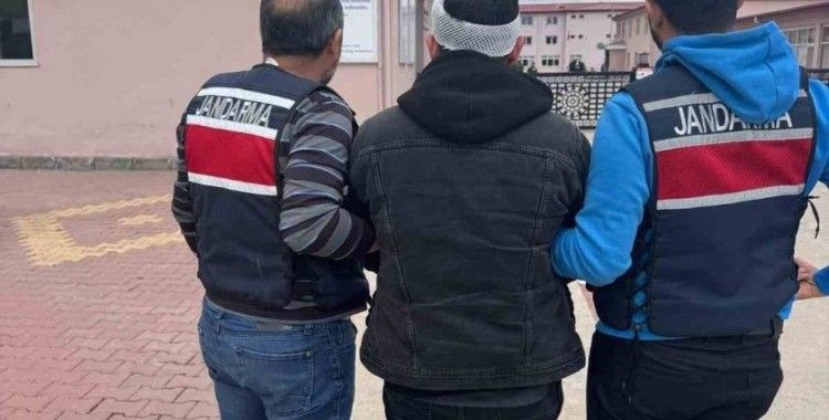 Kahramanmaraş’ta 3 hükümlü yakalanıp cezaevine gönderildi
