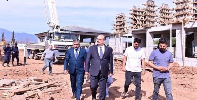 Vali Canbolat, çocuk evleri inşaatını yerinde inceledi
