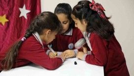 Ağrı’da minik öğrencilerin kitap sevgisi bilgi yarışmasına taşındı
